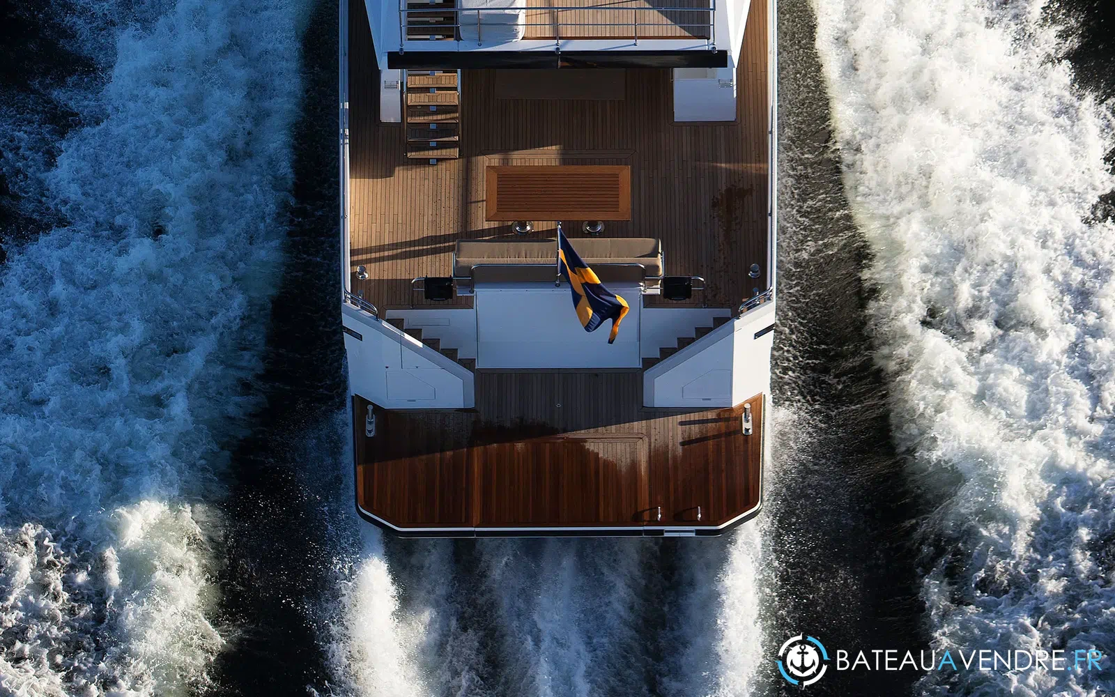 slider 8 Delta Powerboats 88 Carbon