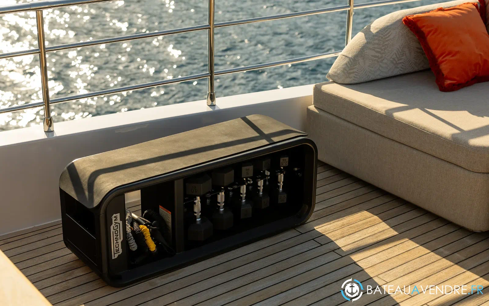 slider 48 Majesty Yachts Majesty 120