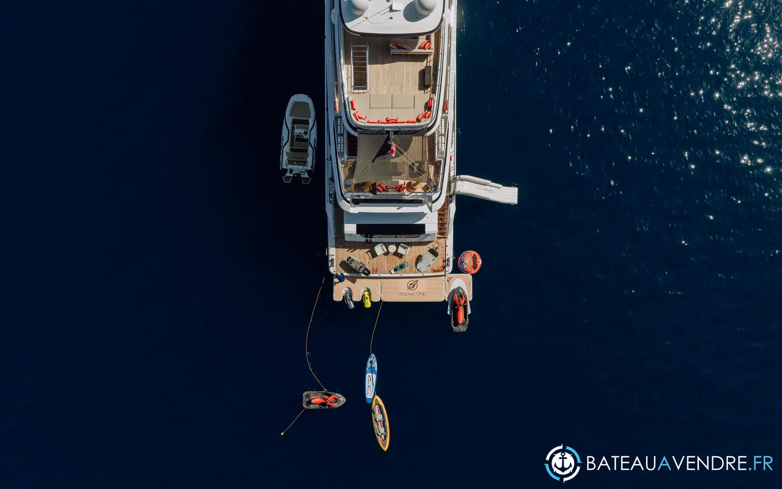 slider 5 Majesty Yachts Majesty 120