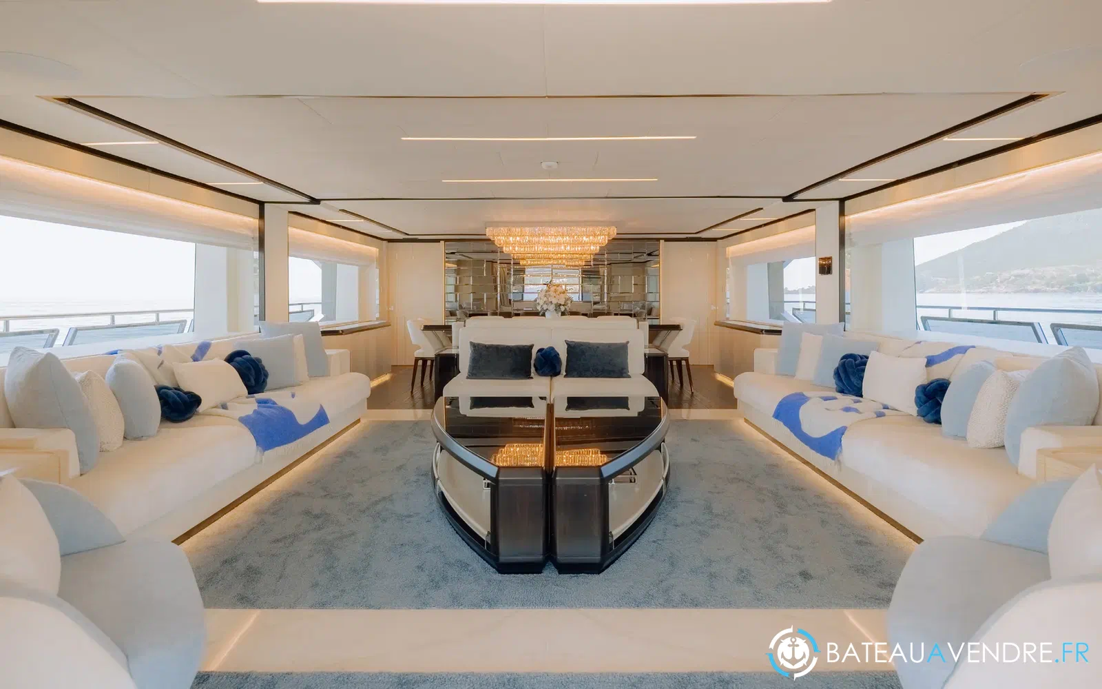 slider 7 Majesty Yachts Majesty 120