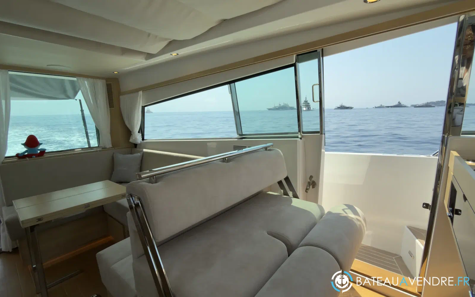 slider 16 Delta Powerboats 48 Coupe