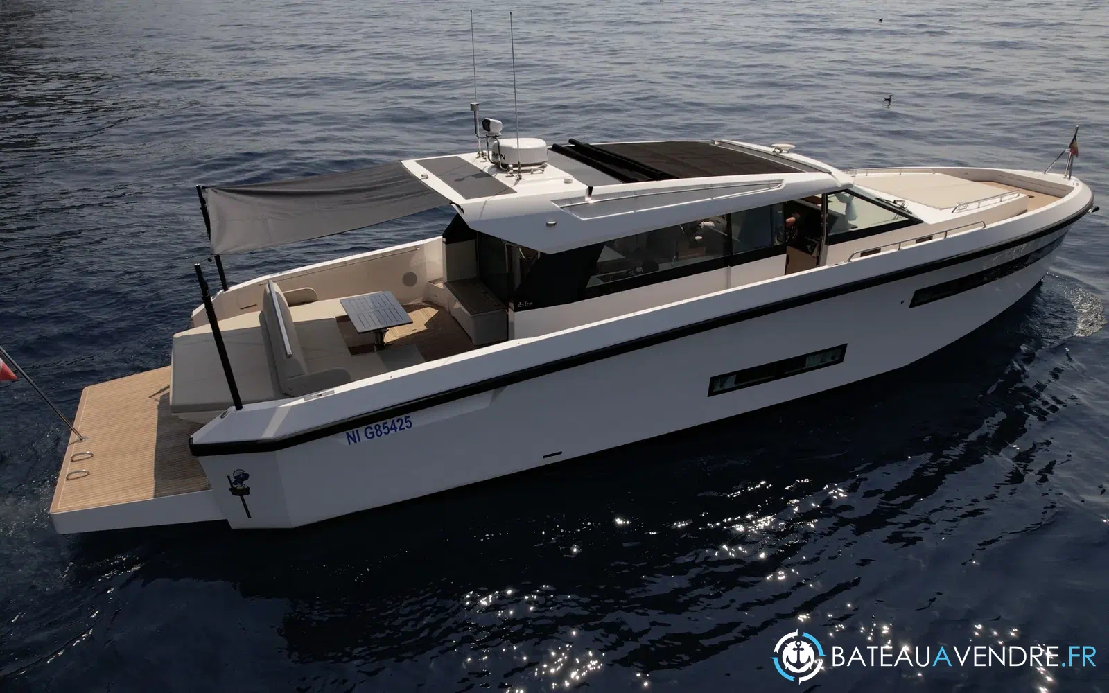 slider 3 Delta Powerboats 48 Coupe