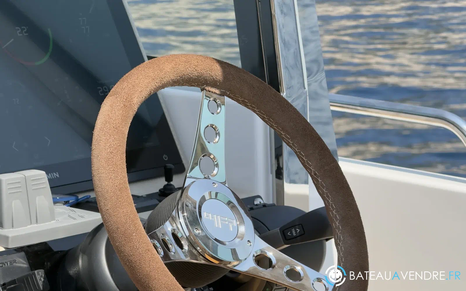 slider 8 Delta Powerboats 48 Coupe