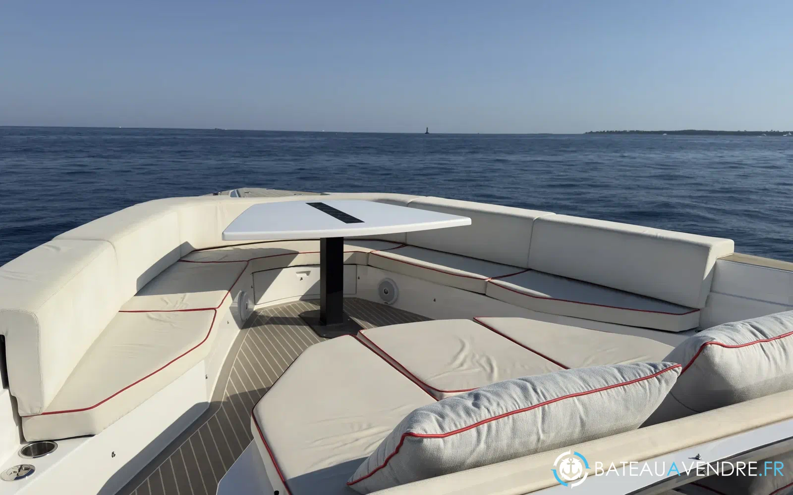 slider 12 Okean 55 Open