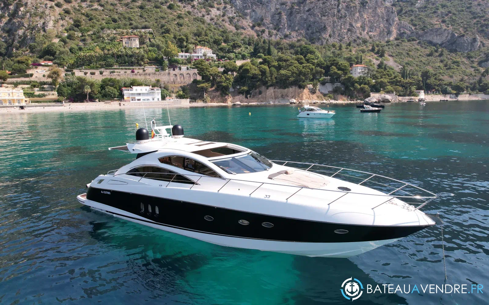 slider 12 Sunseeker Predator 62