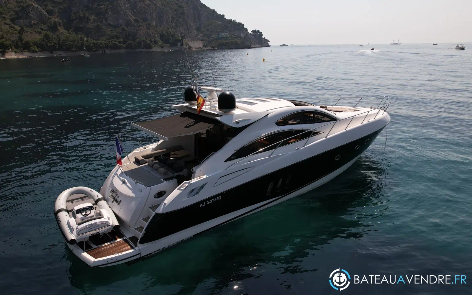 slider 1 Sunseeker Predator 62