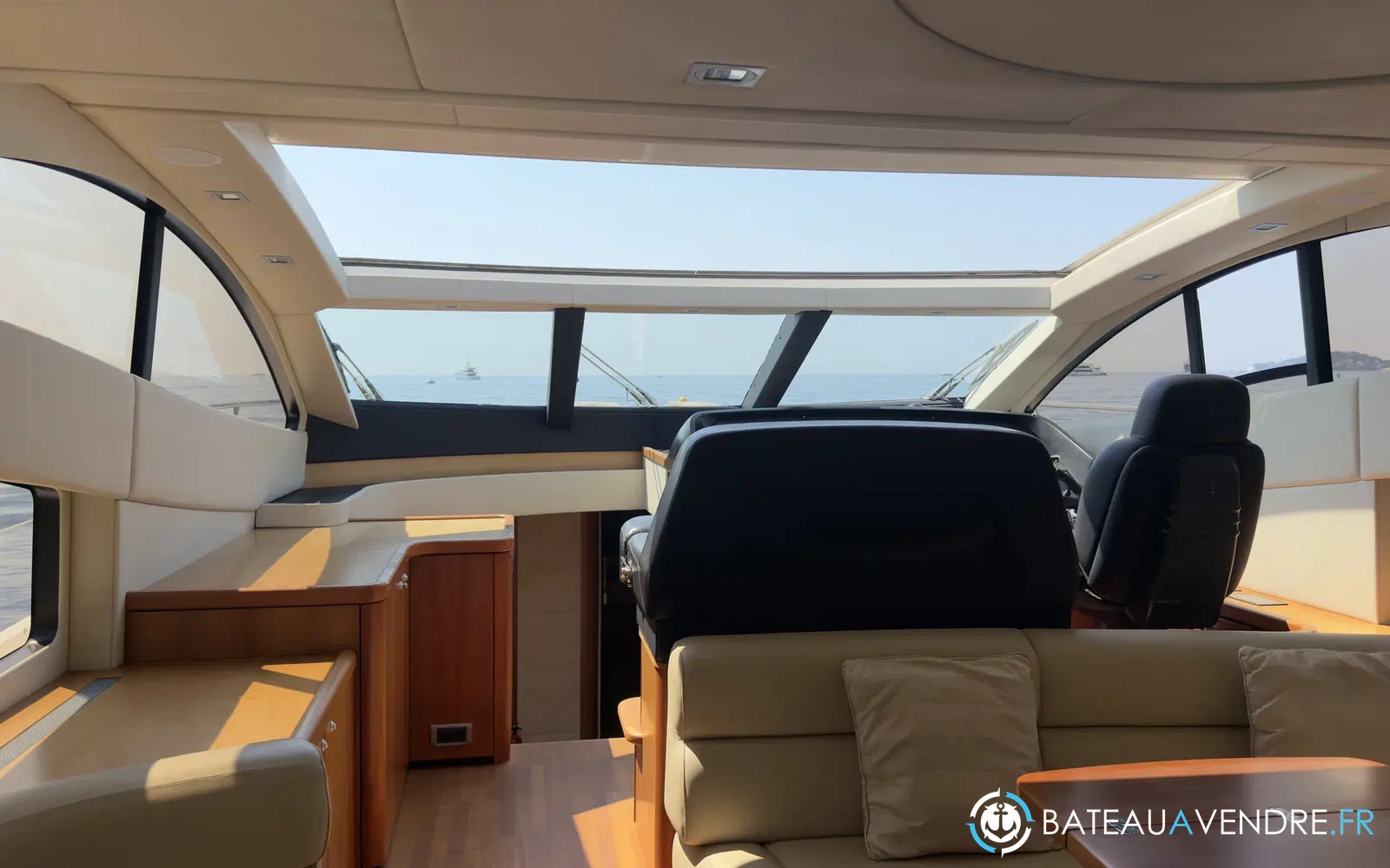 slider 2 Sunseeker Predator 62