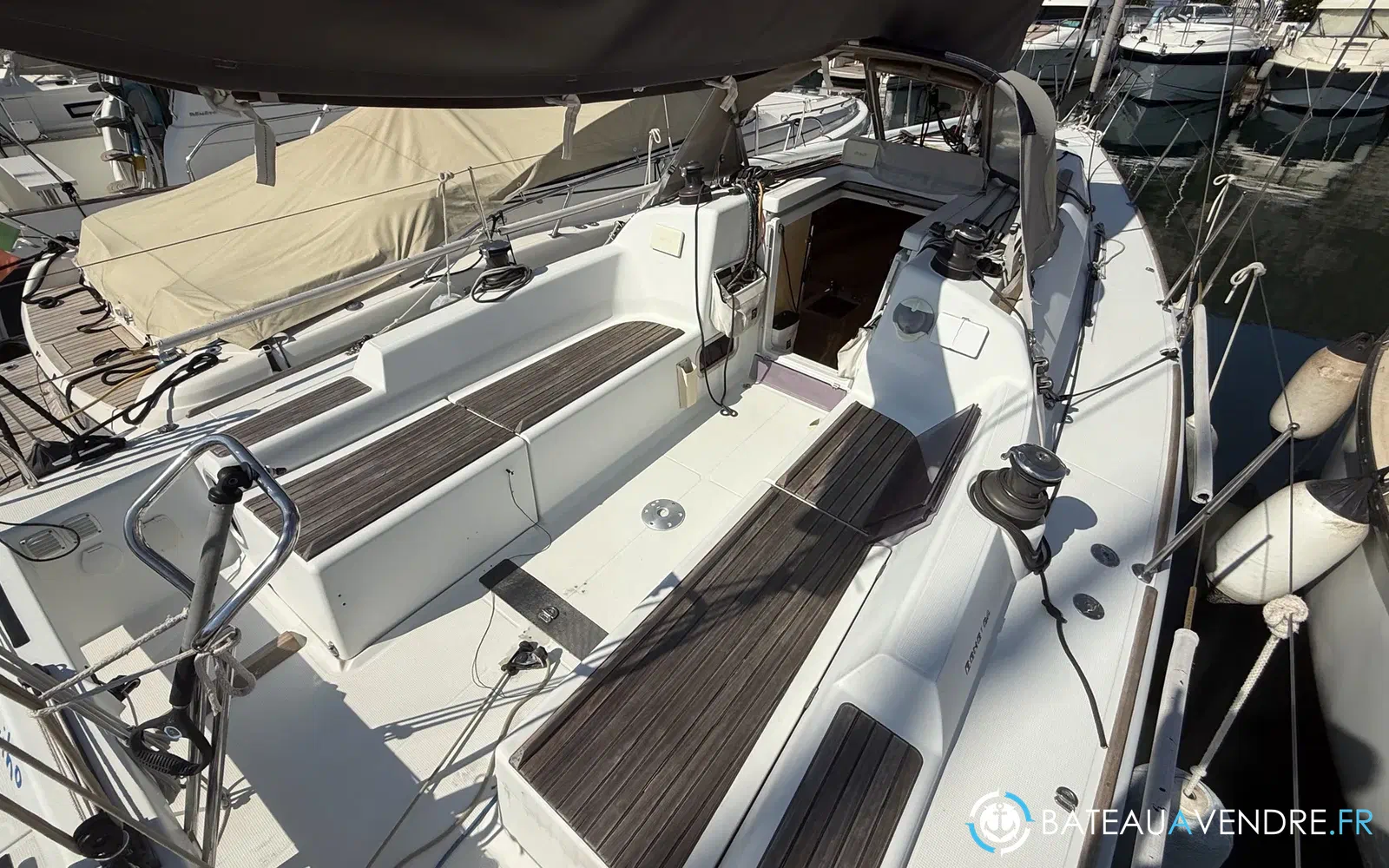 slider 8 Beneteau First 30 Jk
