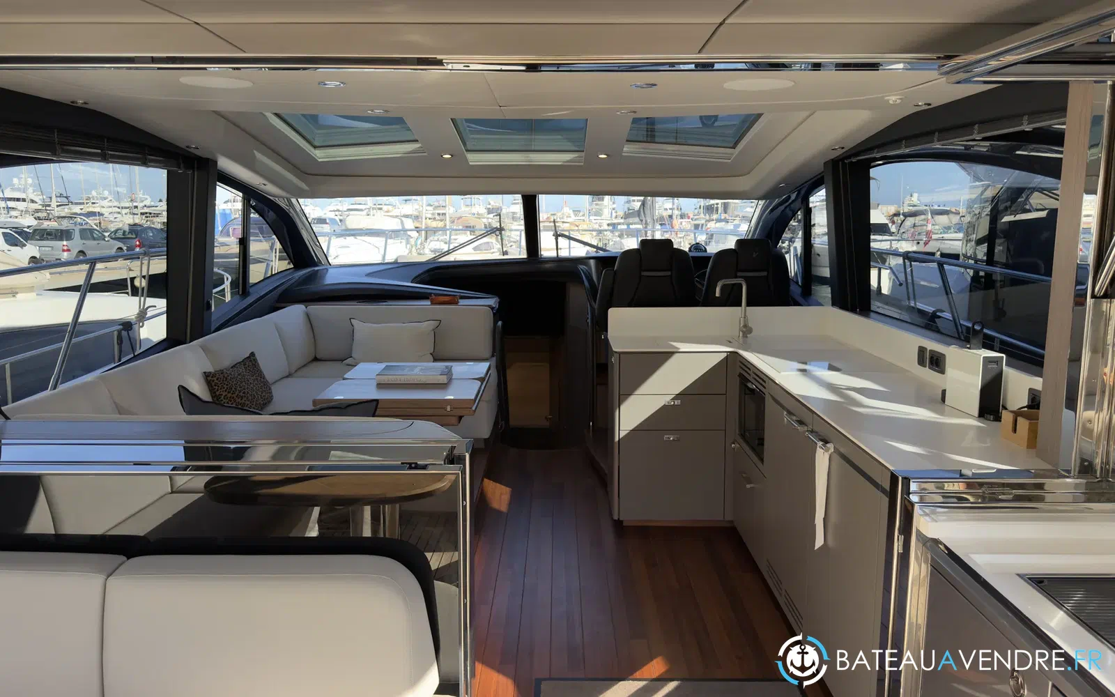 slider 11 Princess V55