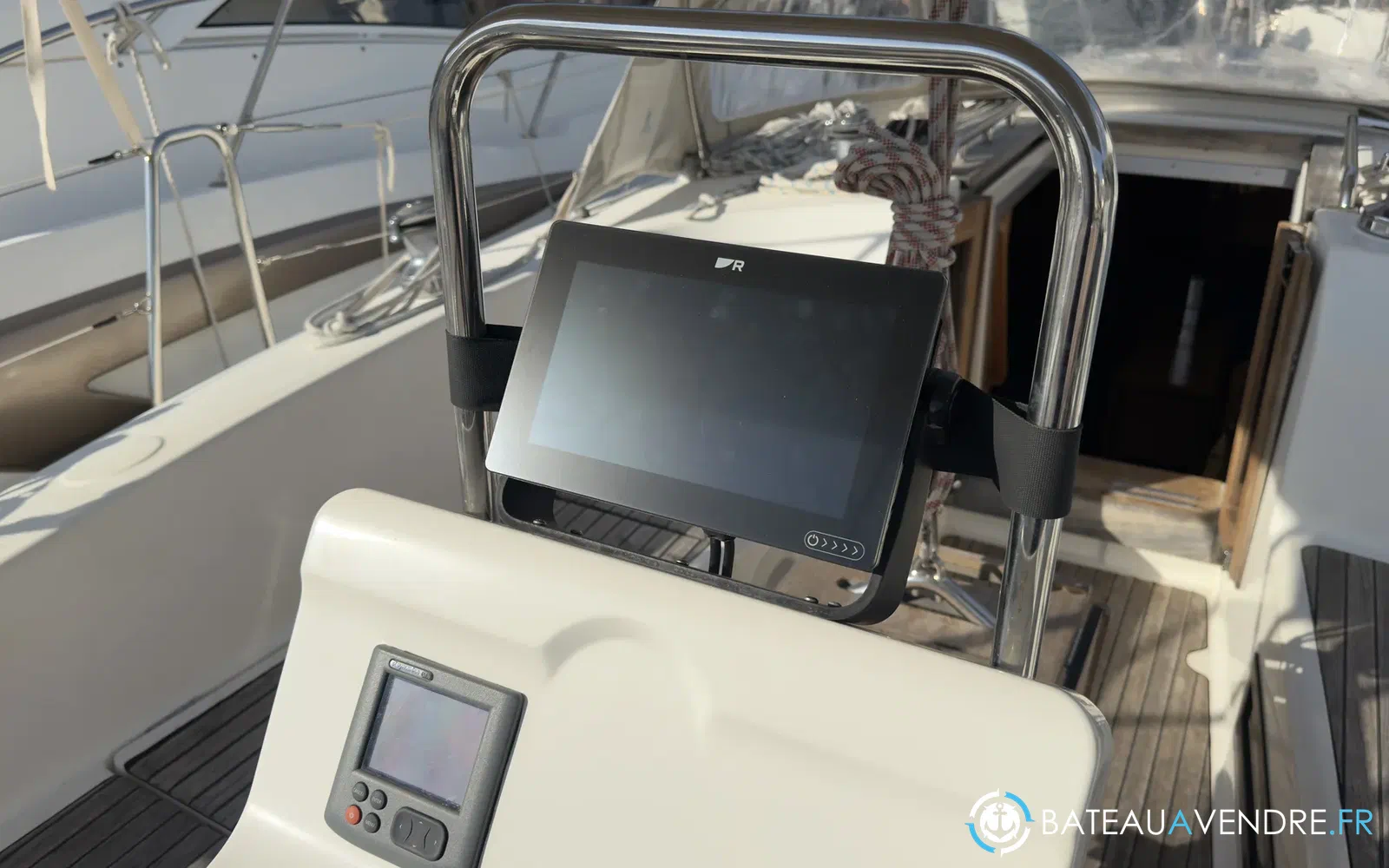 slider 8 Bavaria Cruiser 32