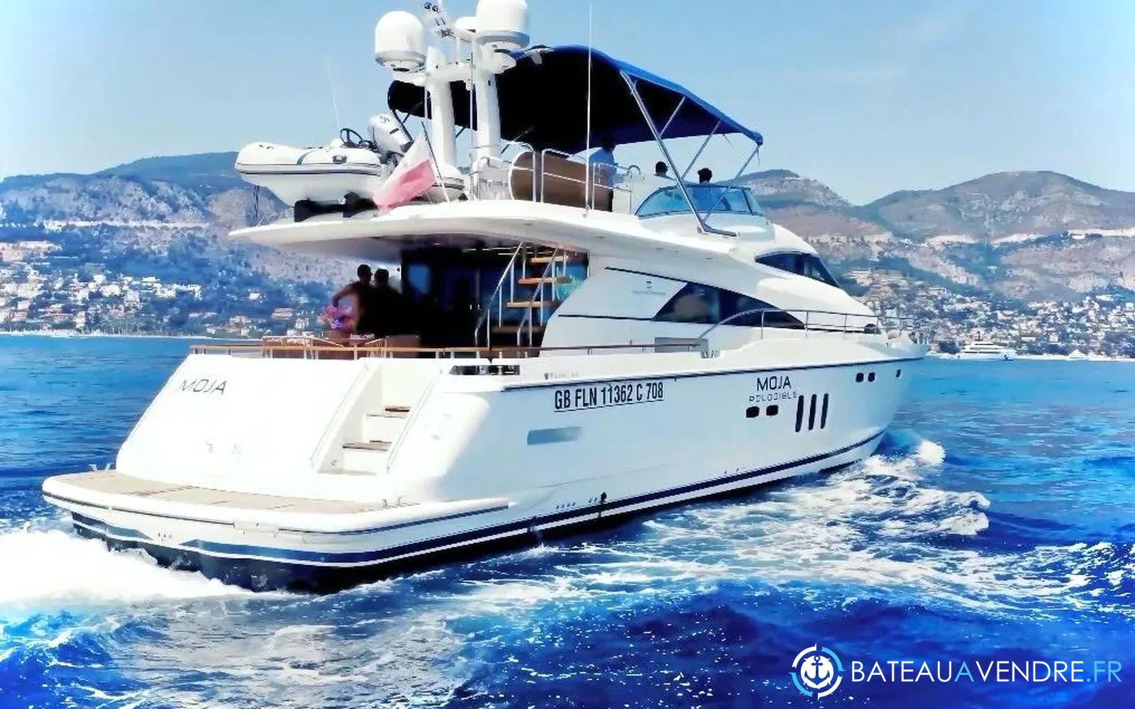 slider 0 Fairline Squadron 68