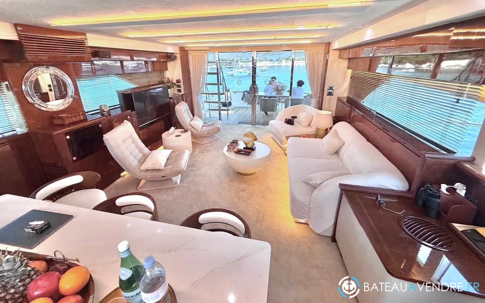 slider 6 Fairline Squadron 68