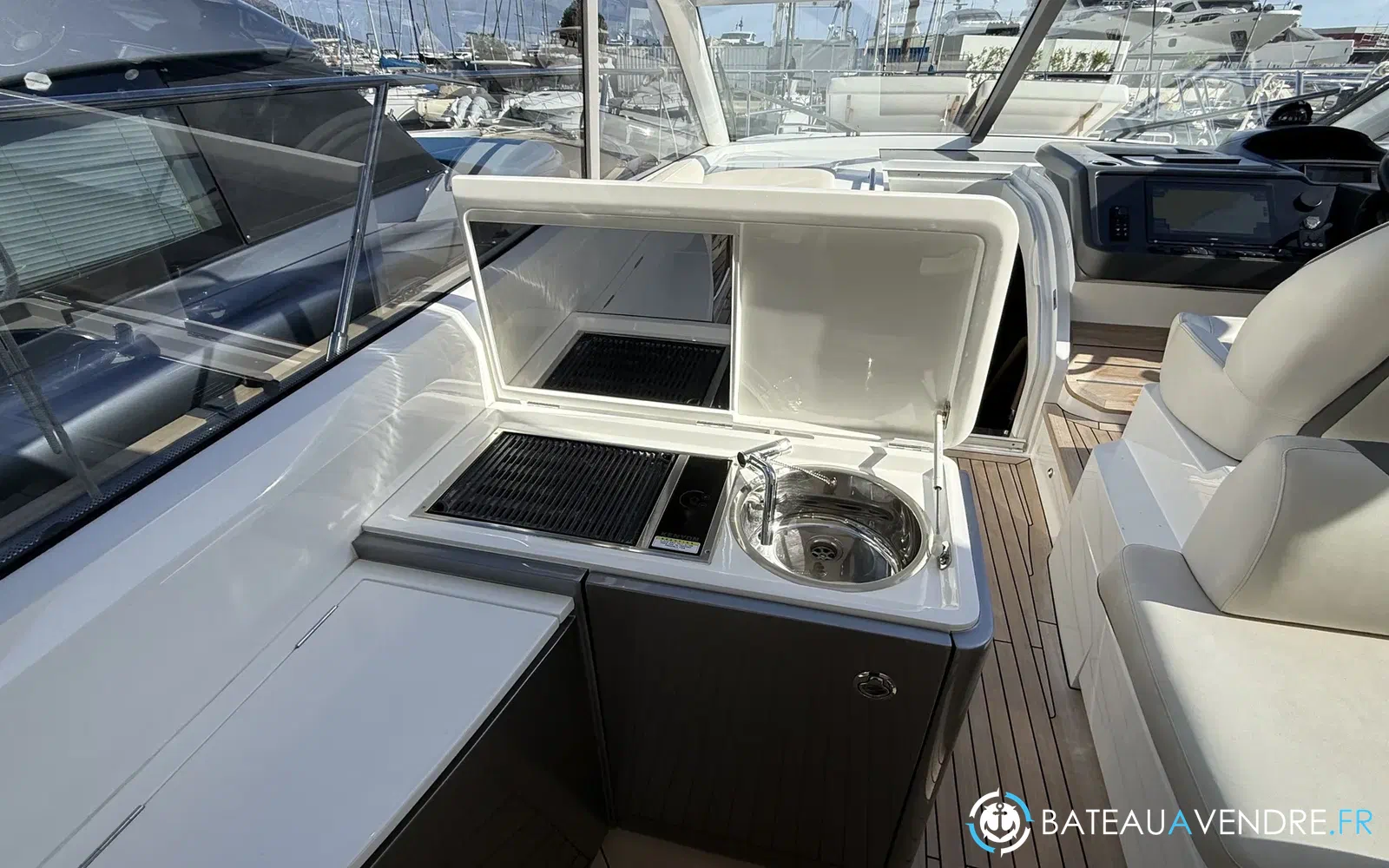 slider 14 Princess V50
