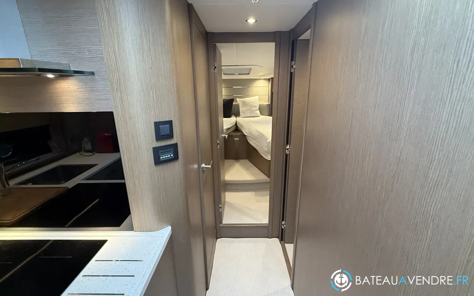 slider 37 Princess V50