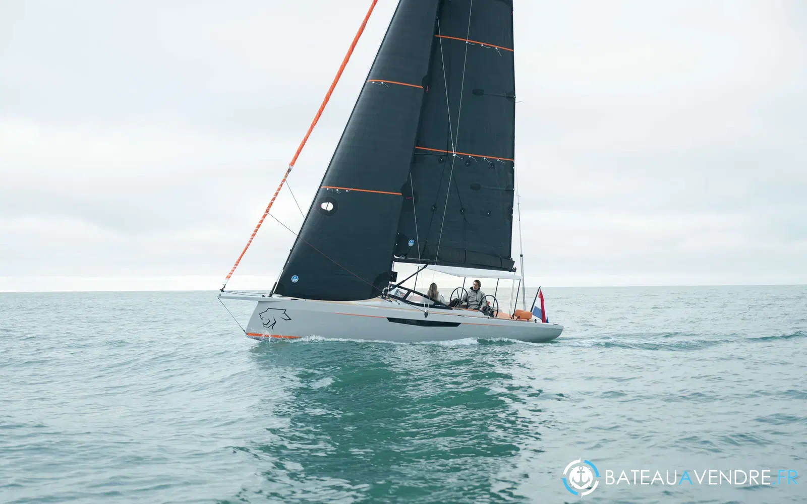 slider 10 Saffier SE 28 Leopard