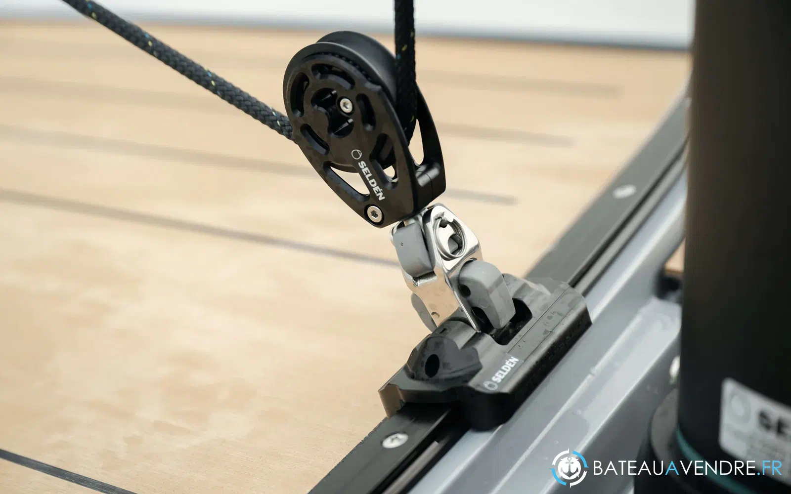 slider 14 Saffier SE 28 Leopard