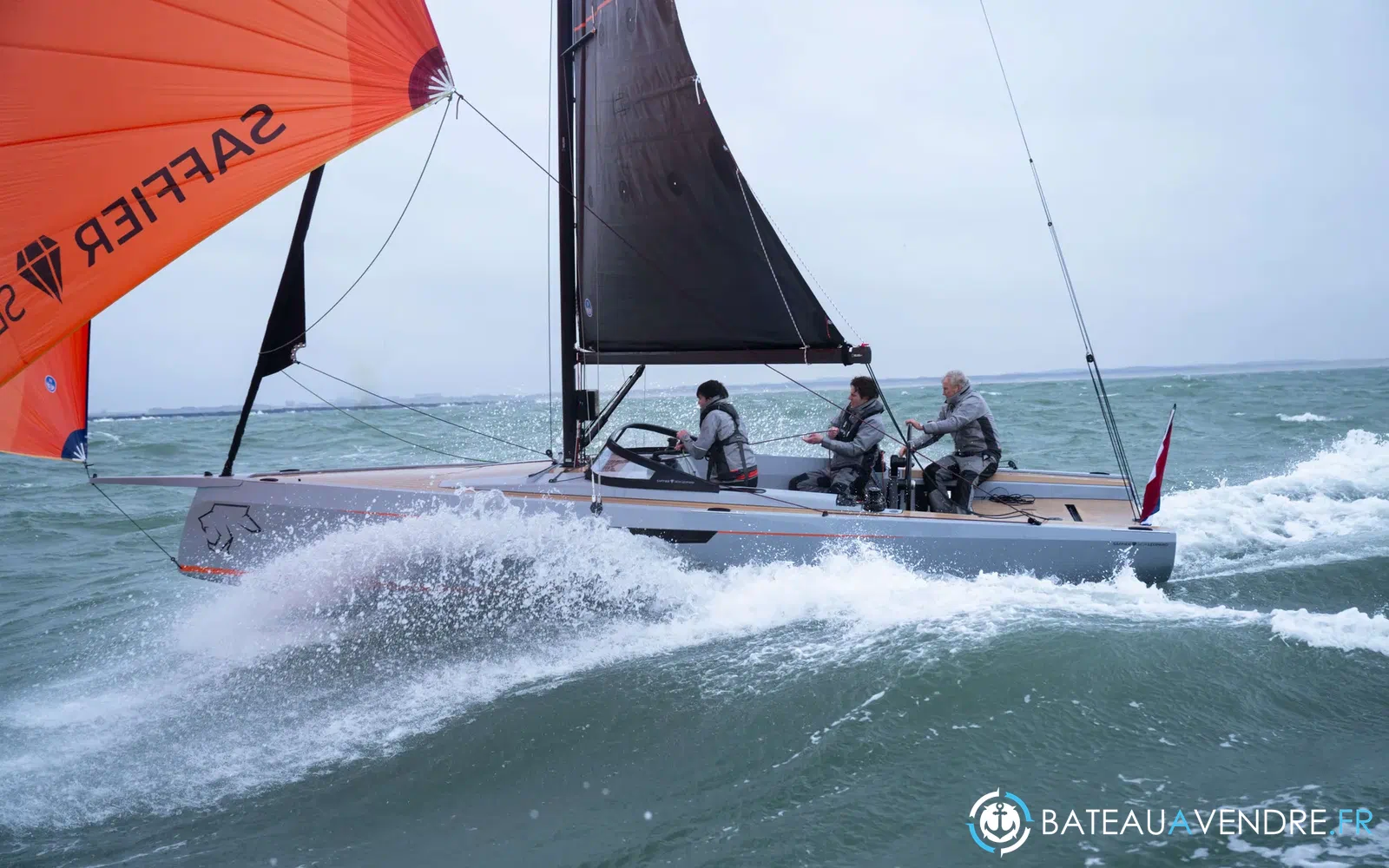 slider 7 Saffier SE 28 Leopard