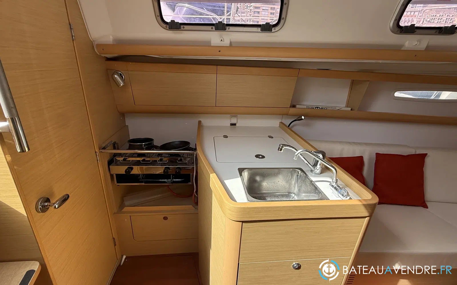 slider 36 Beneteau First 30 Jk