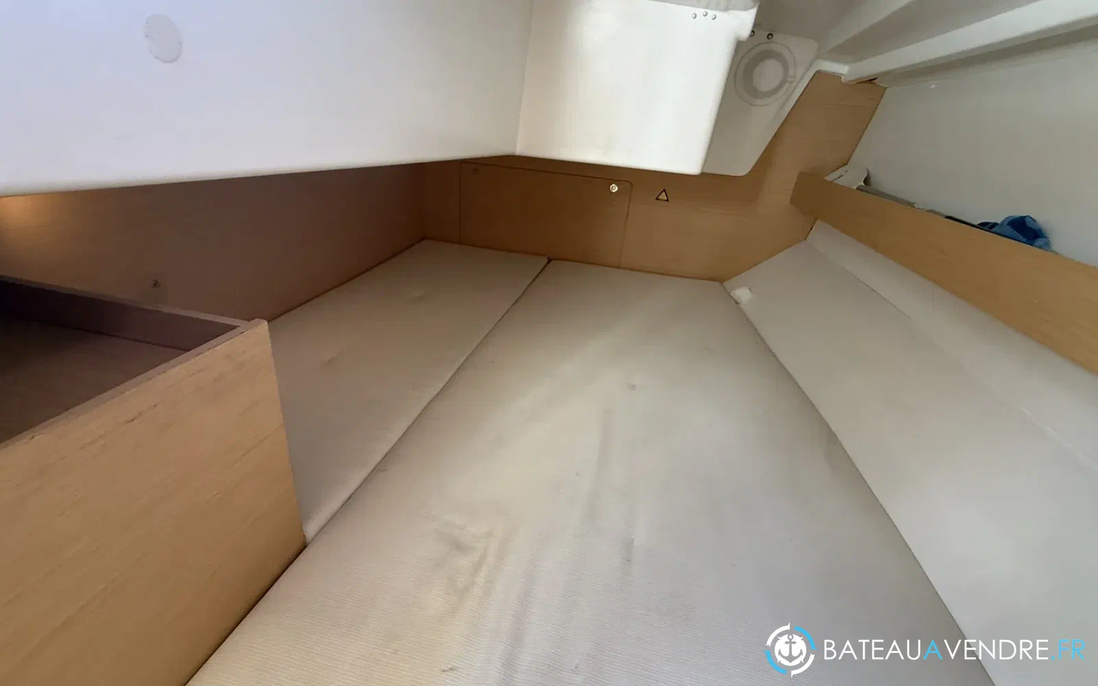 slider 43 Beneteau First 30 Jk