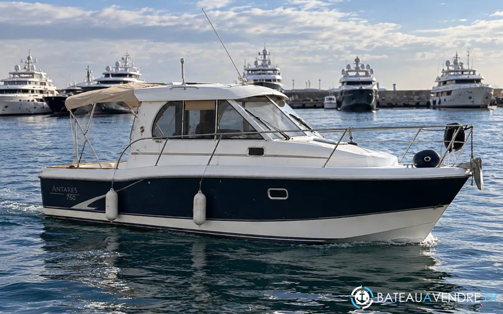 slider 0 Beneteau Antares 7.60