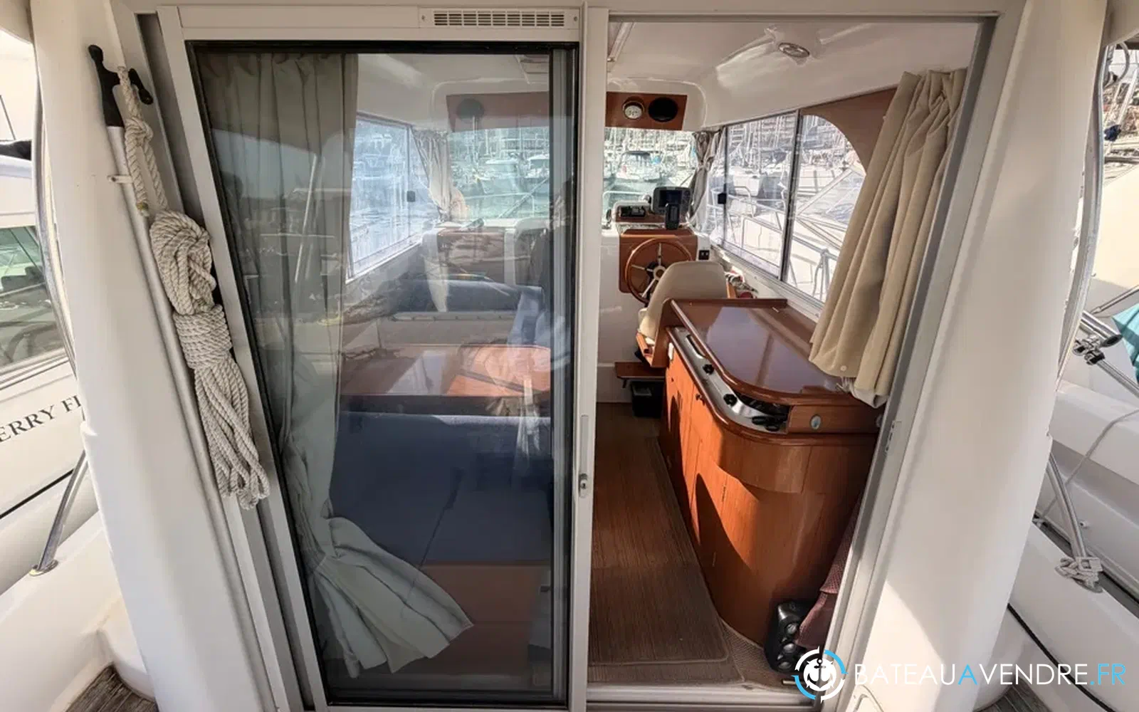 slider 12 Beneteau Antares 7.60