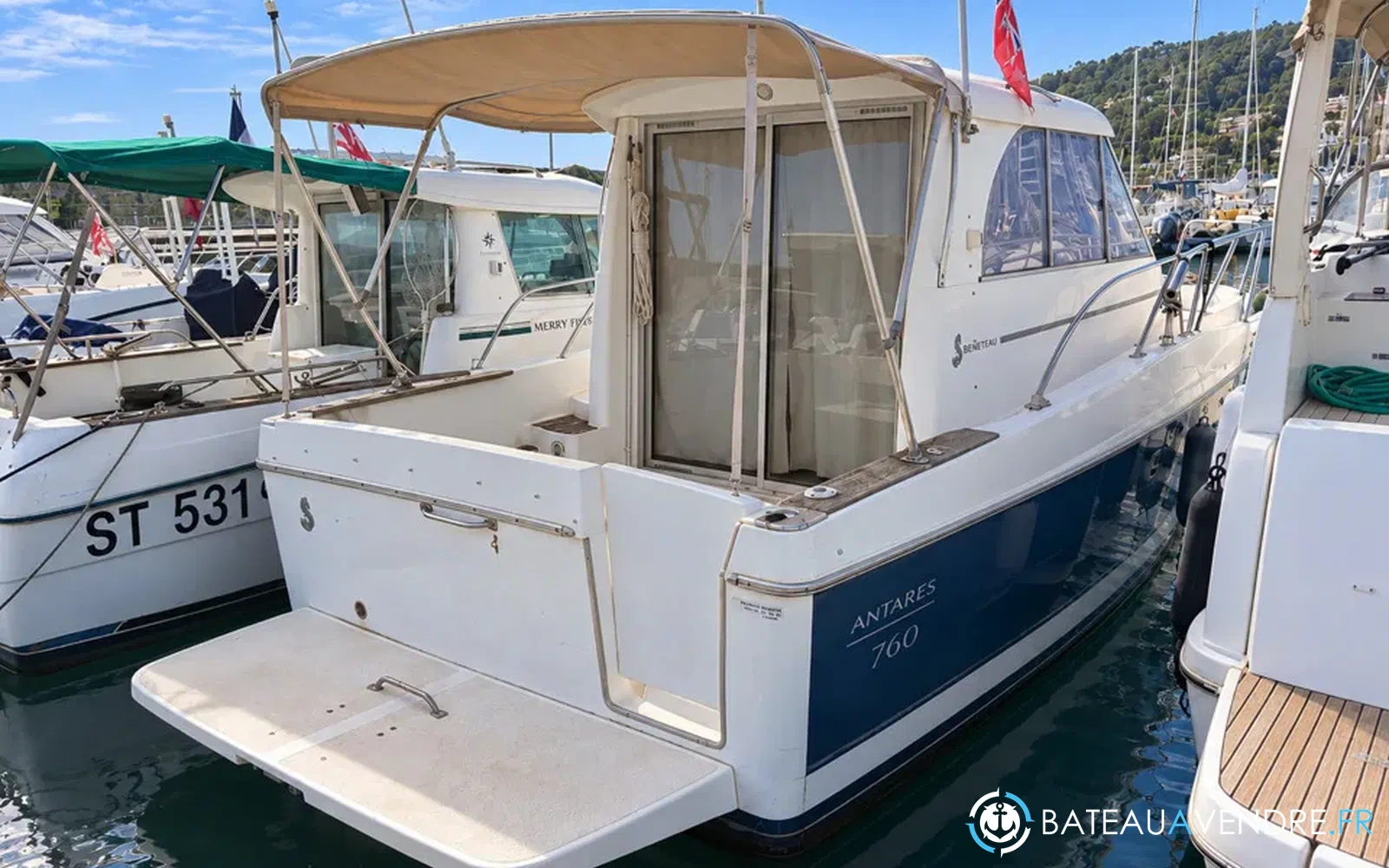 slider 1 Beneteau Antares 7.60