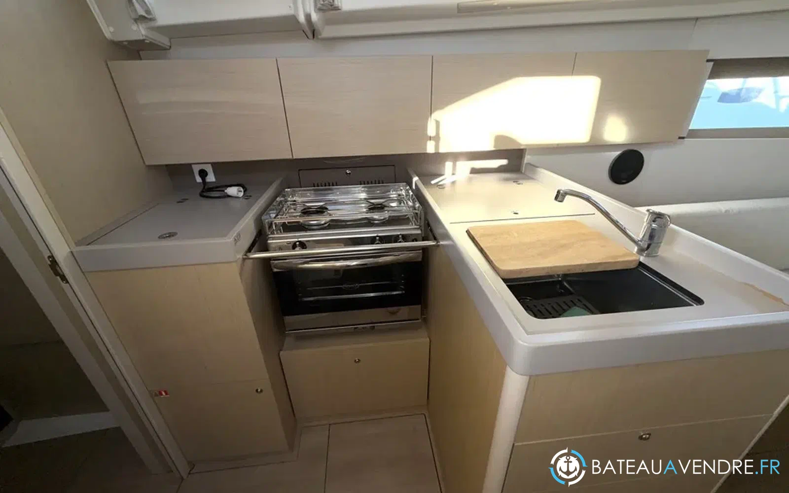 slider 31 Beneteau Oceanis 38.1