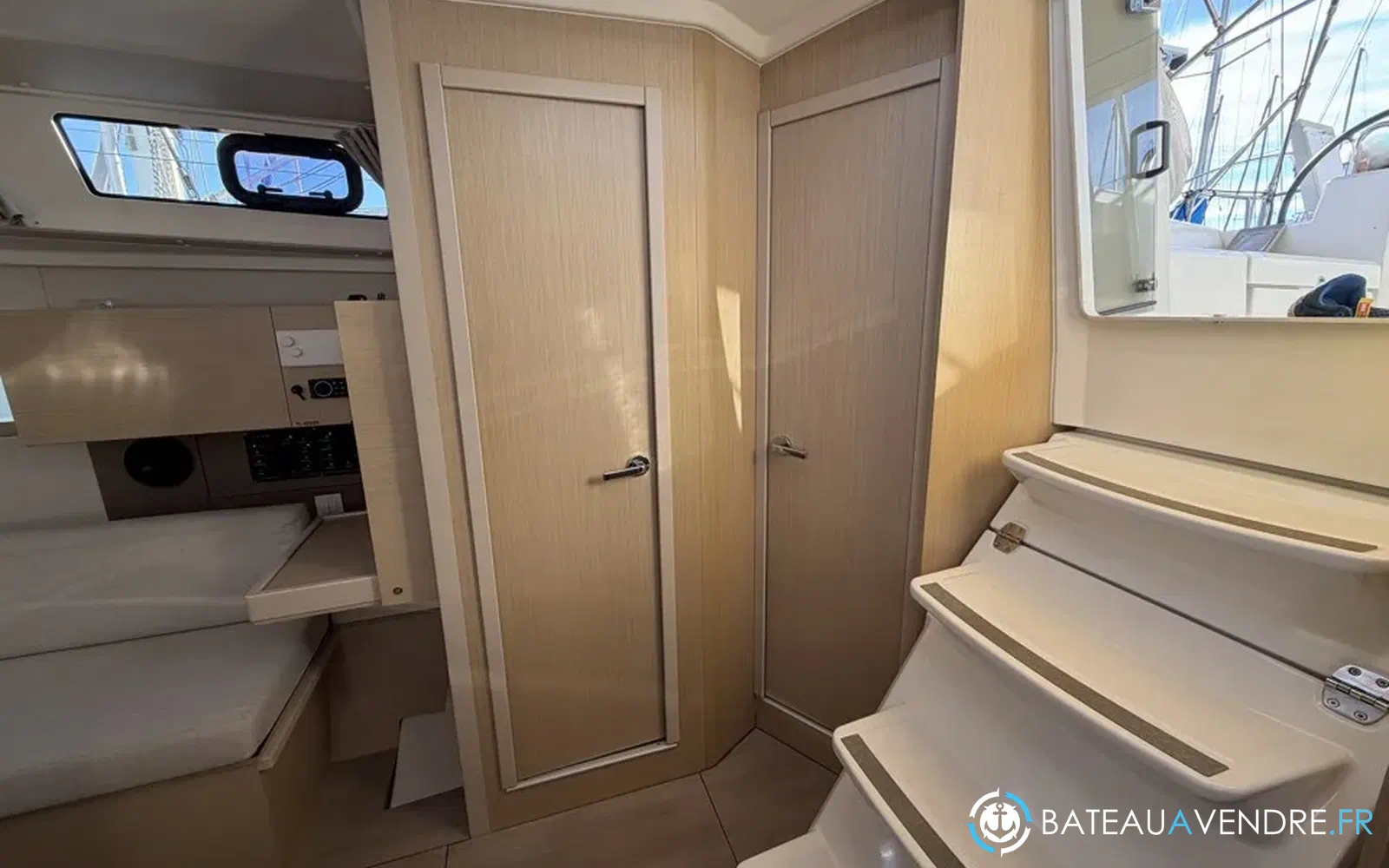 slider 33 Beneteau Oceanis 38.1