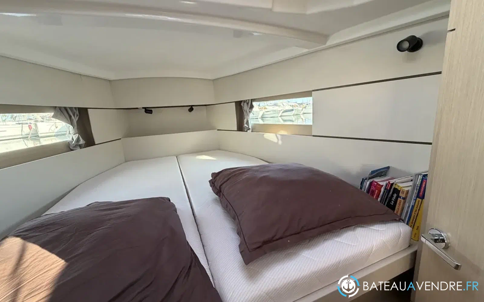 slider 42 Beneteau Oceanis 38.1
