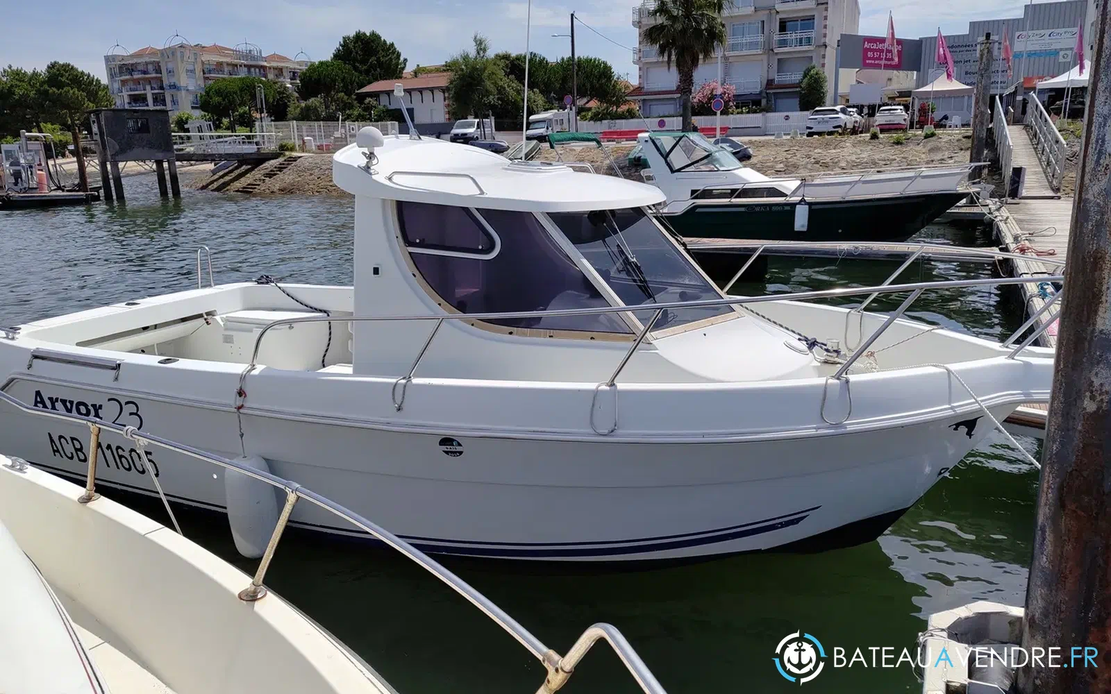 slider 8 Arvor 23