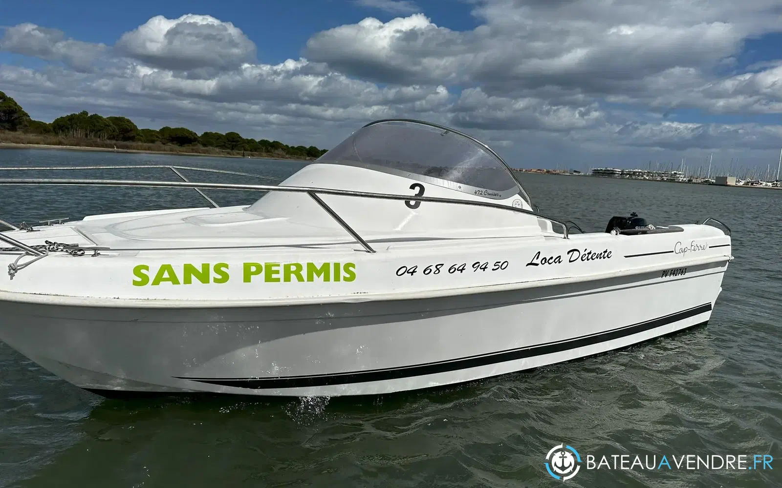 slider 0 B2 Marine Cap Ferret 452 Cabin Cruiser