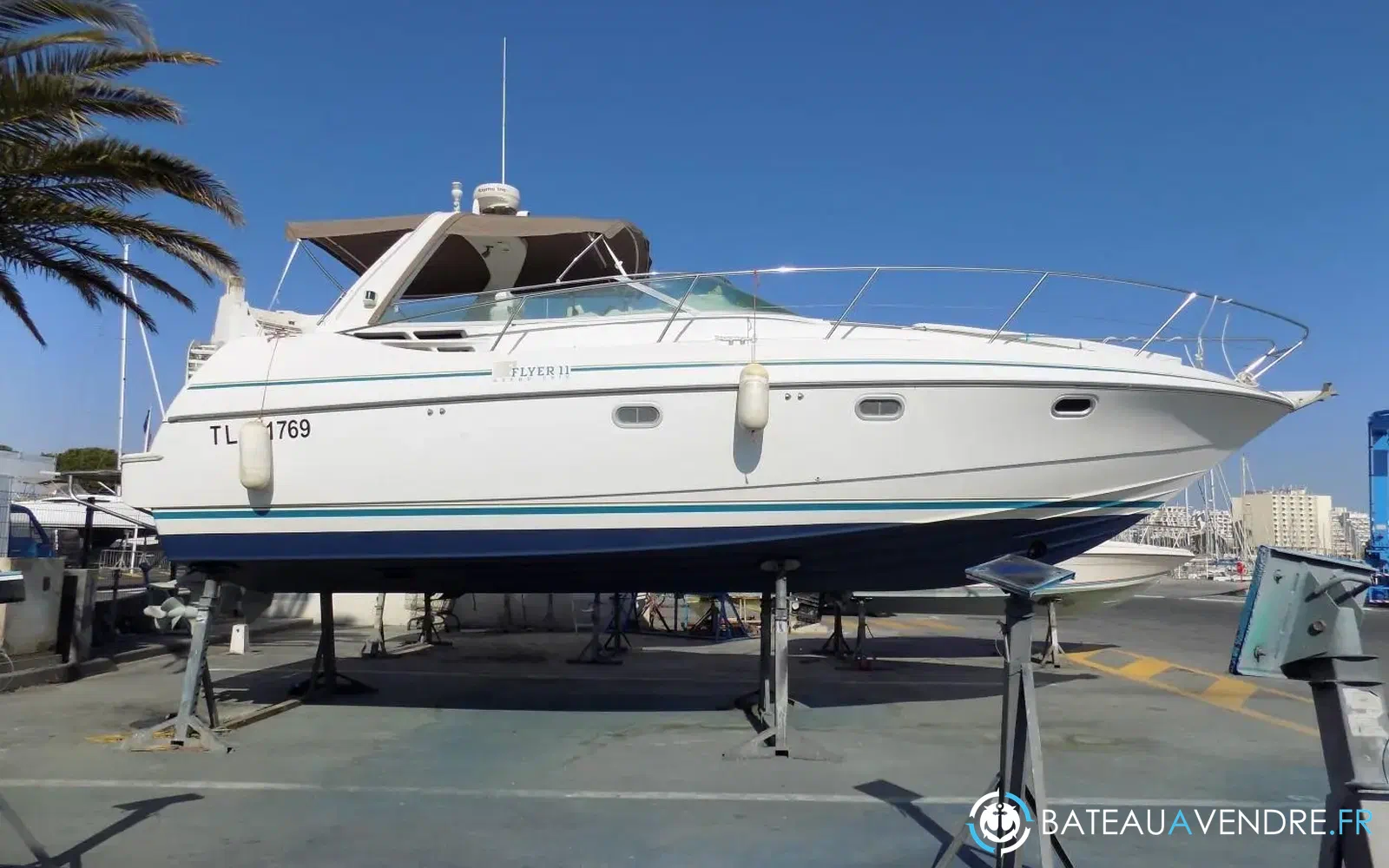 slider 23 Beneteau Flyer 11 GP