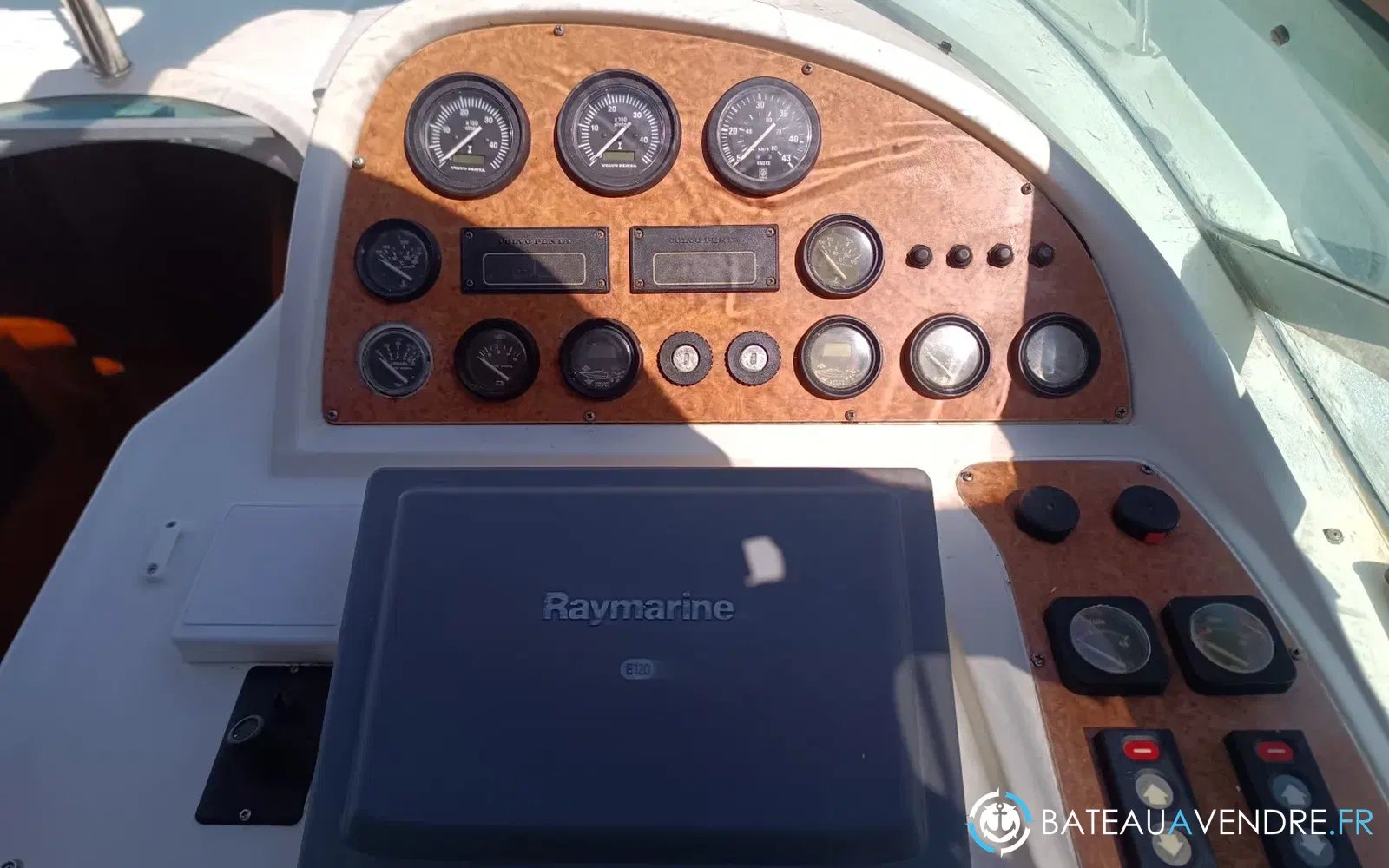 slider 4 Beneteau Flyer 11 GP