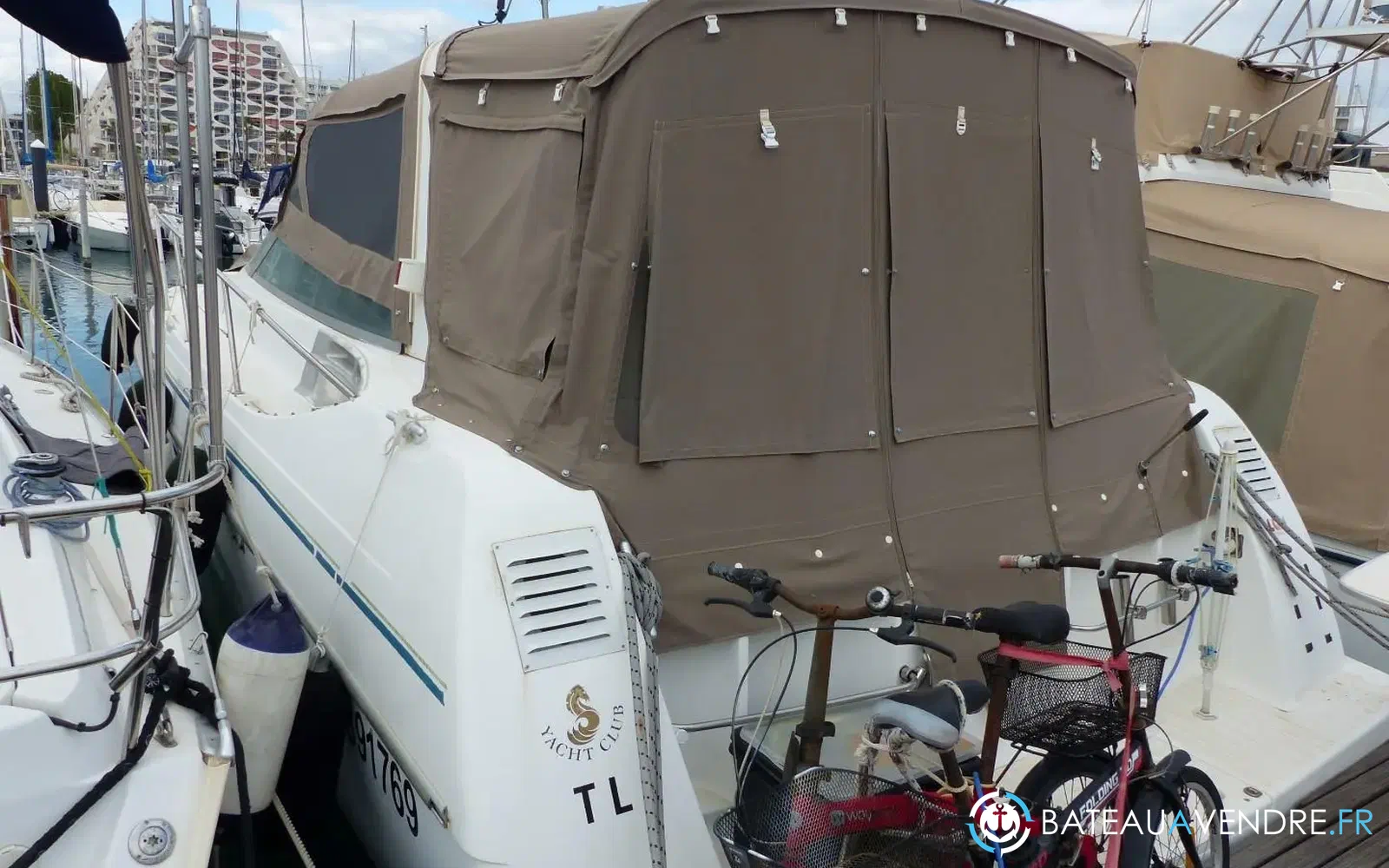 slider 2 Beneteau Flyer 11 GP
