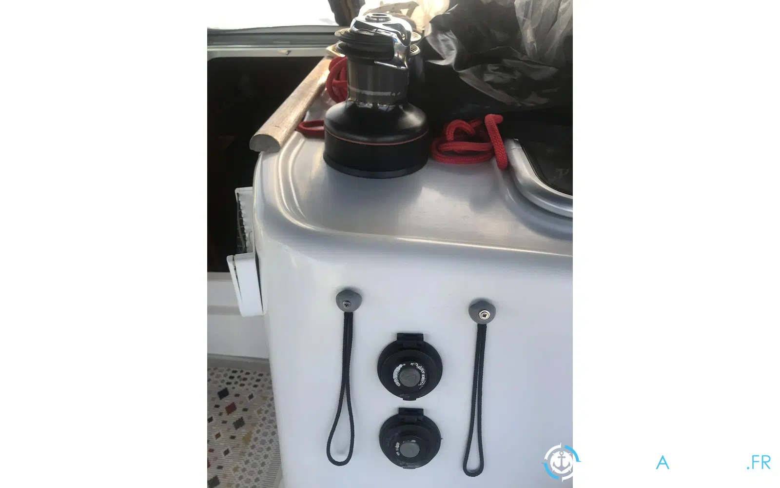 slider 8 Beneteau Cyclades 50.5