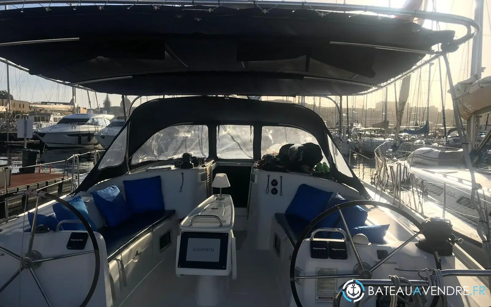 slider 4 Beneteau Cyclades 50.5