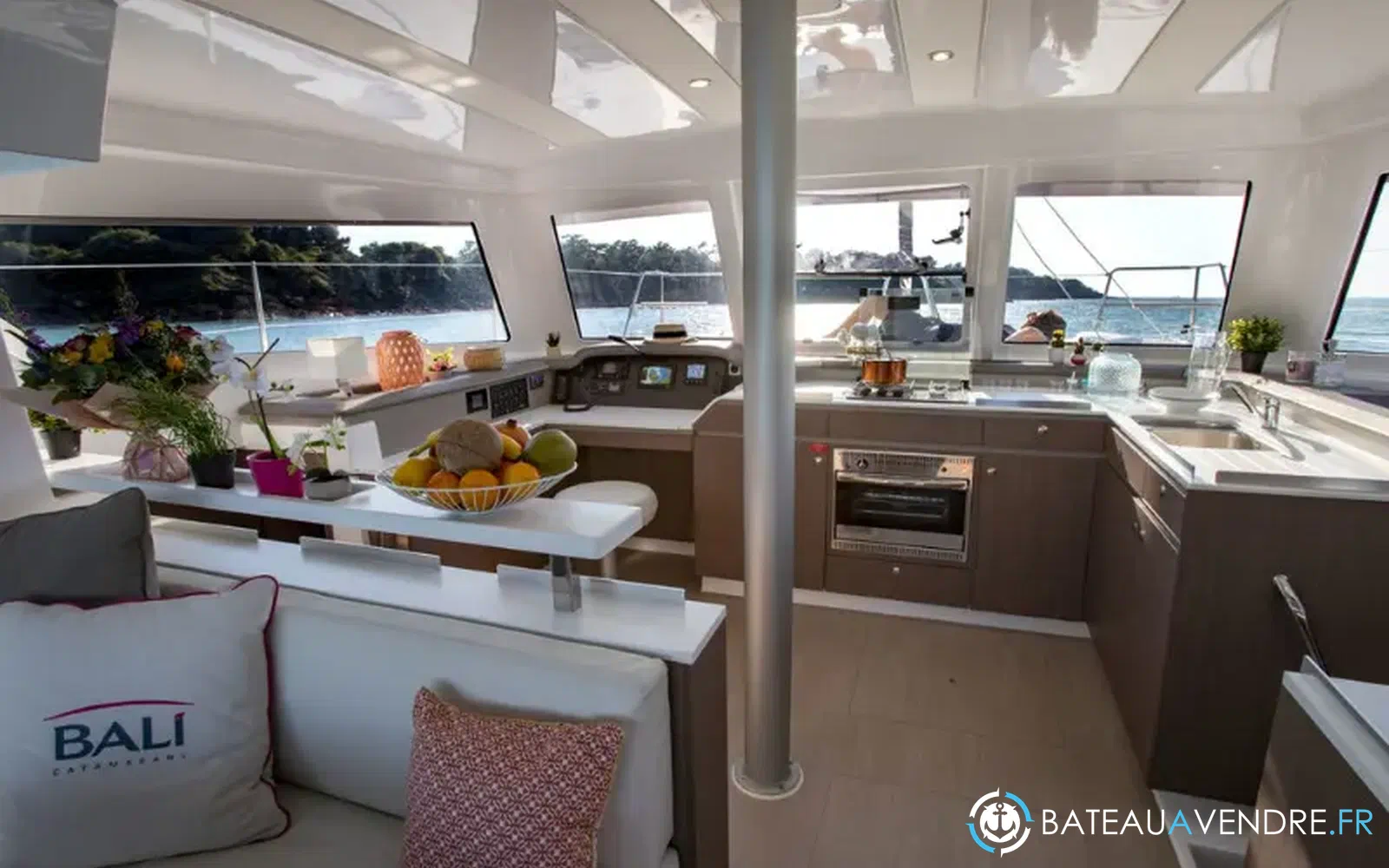 slider 5 Bali Catamarans Catspace