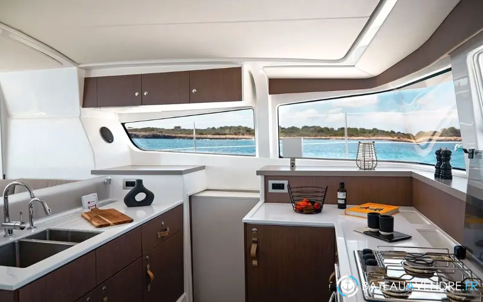 slider 4 Bali Catamarans 4.2