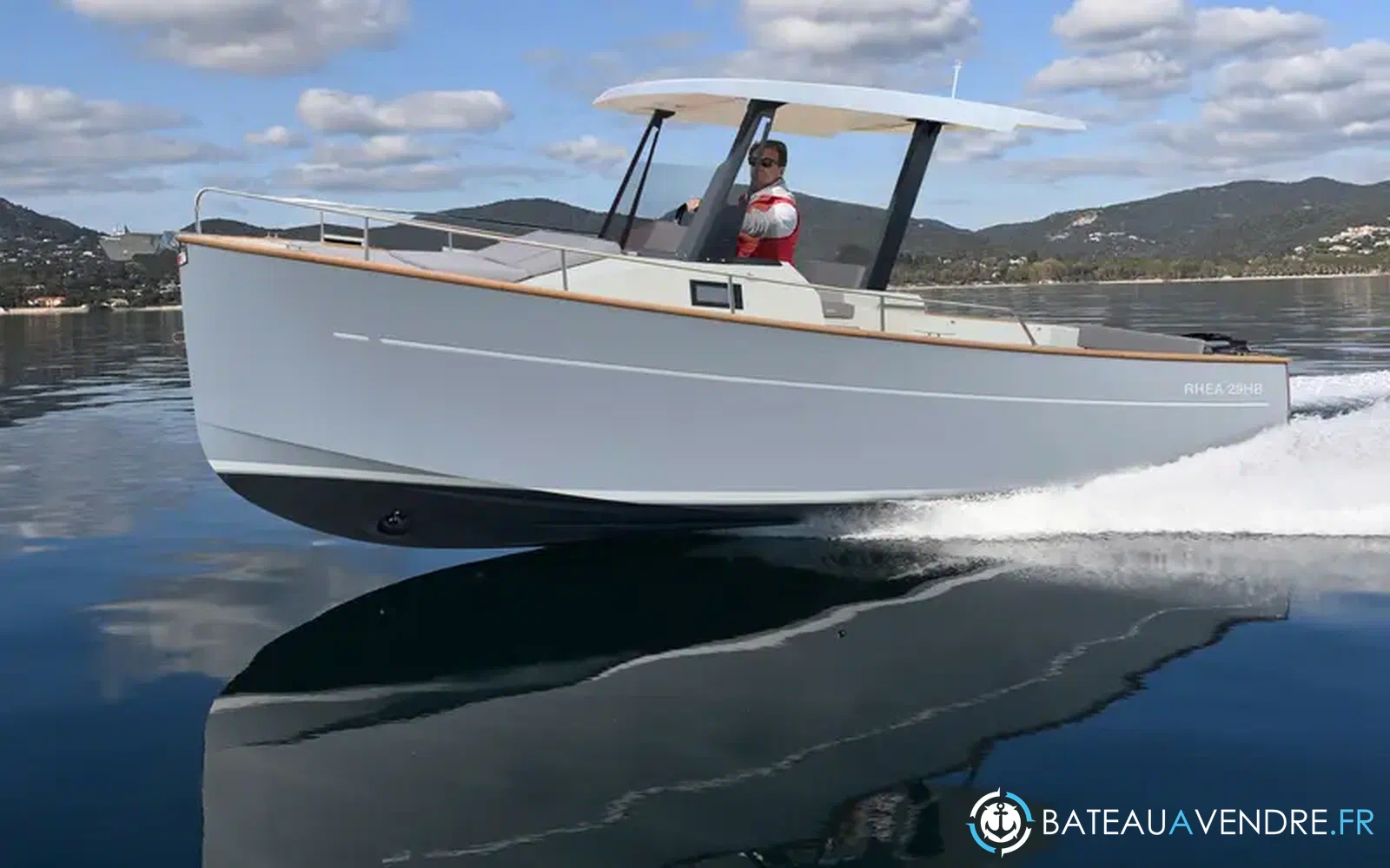 slider 0 Rhea 29 Open
