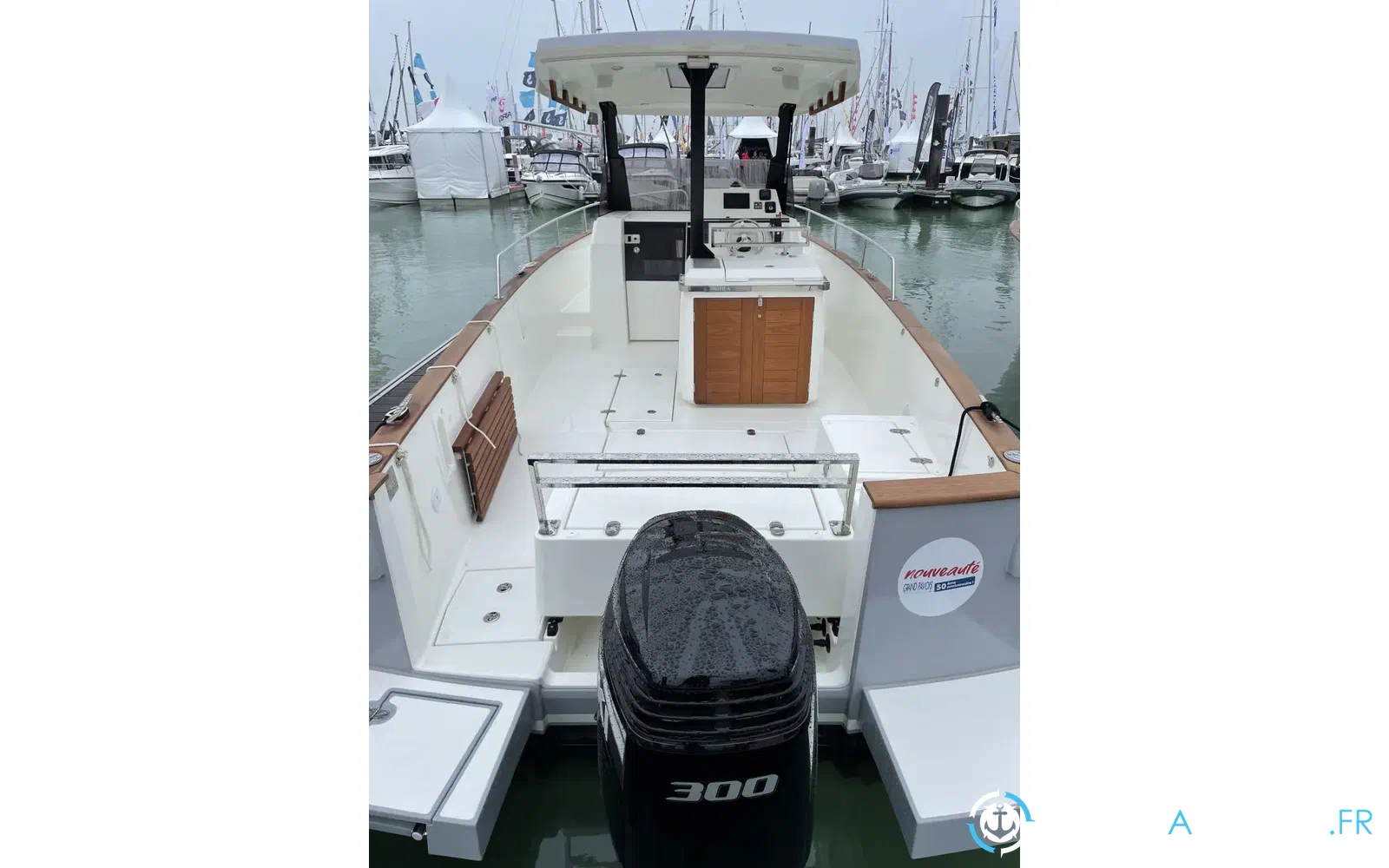 slider 4 Rhea 29 Open