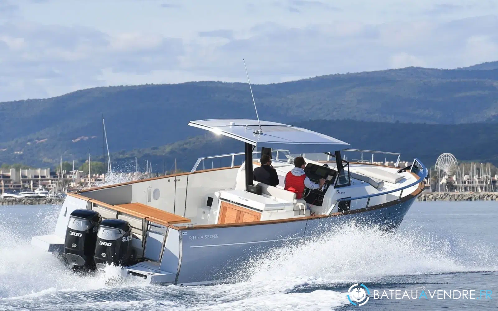 slider 3 Rhea 32 Open