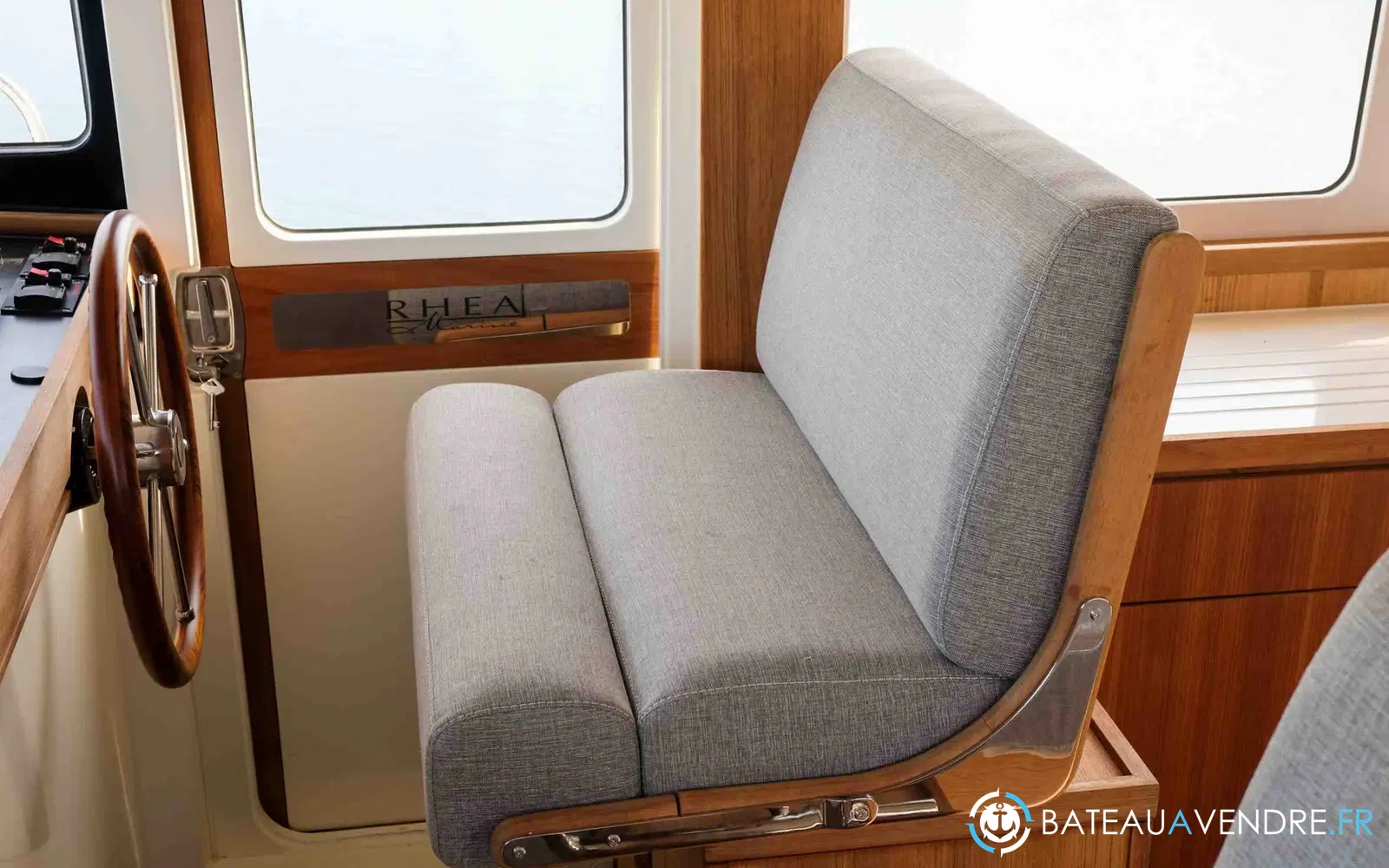 slider 10 Rhea Trawler 34
