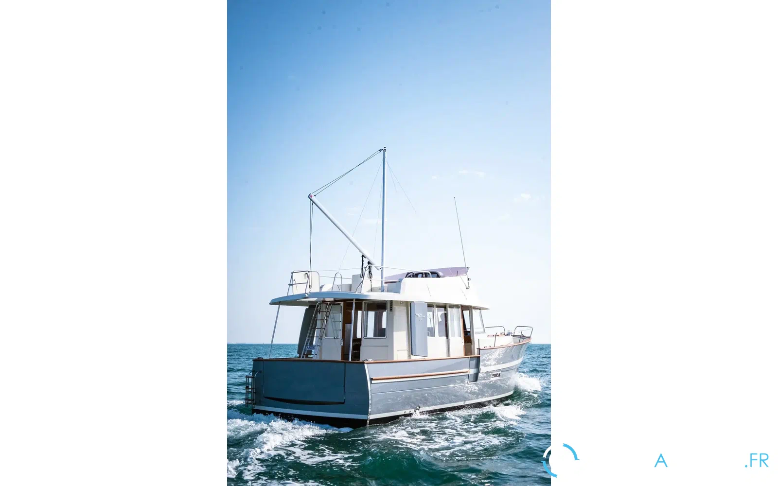 slider 1 Rhea Trawler 34