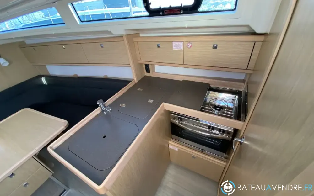 Bavaria Cruiser 34  photo 4