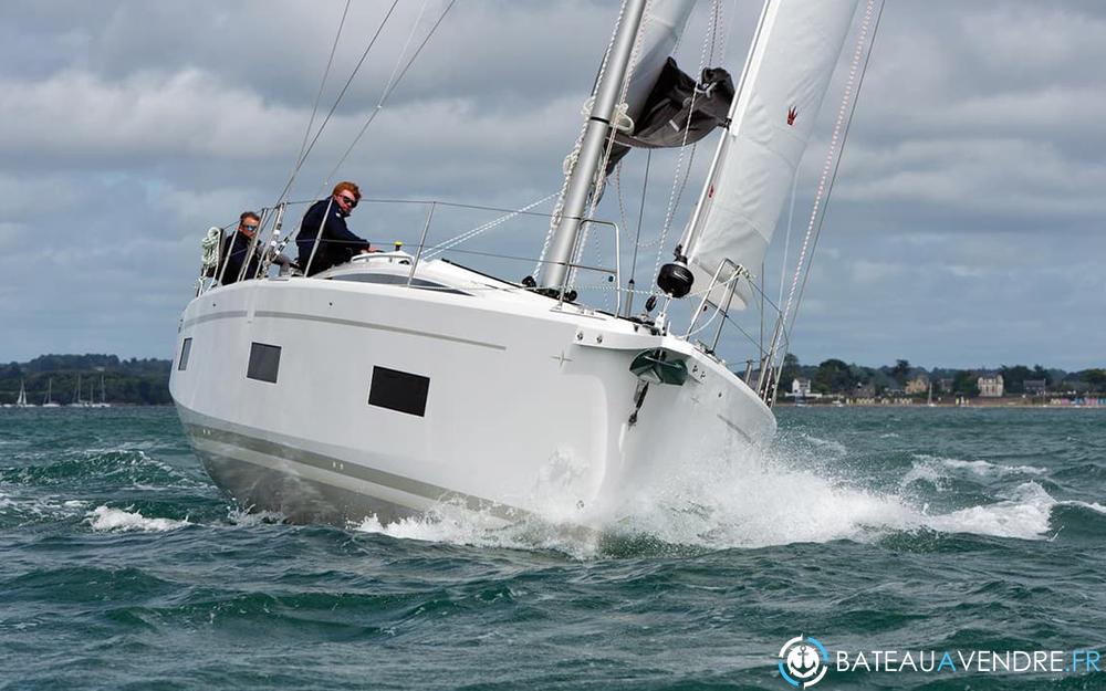 Bavaria C42 photo 3