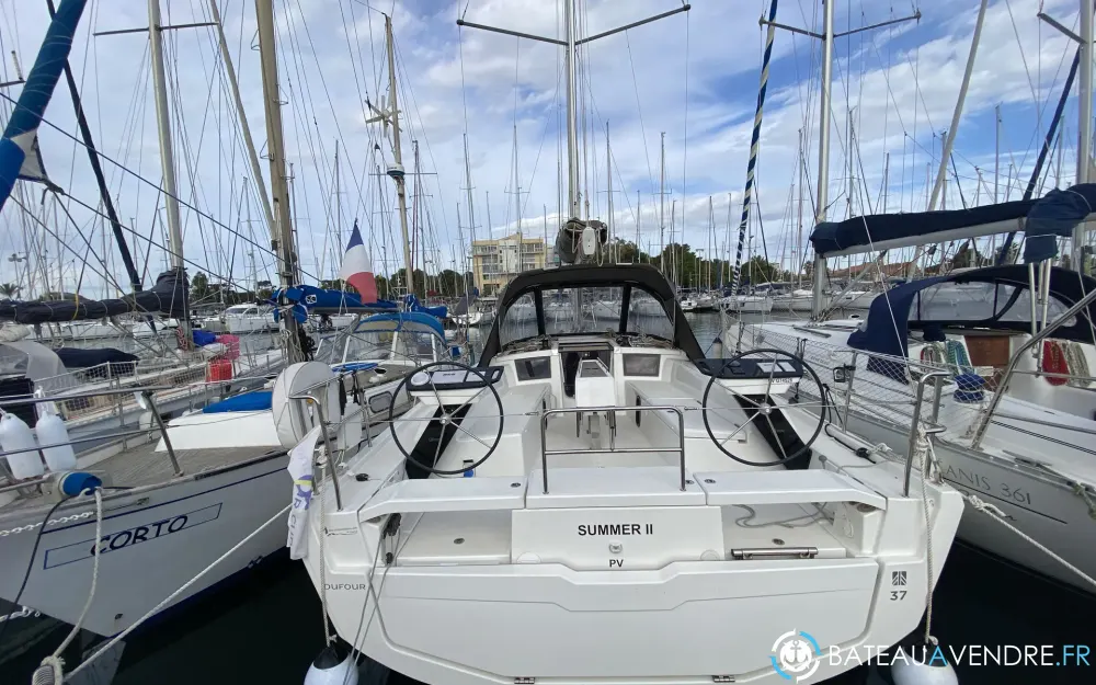 Dufour  37  photo 3