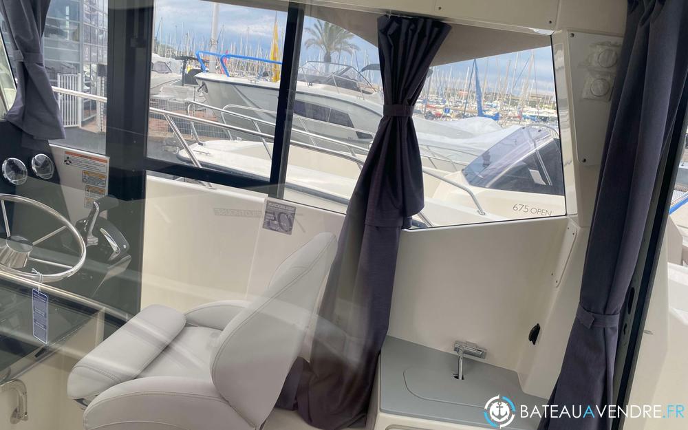 Quicksilver Activ 705 Pilothouse  photo 4