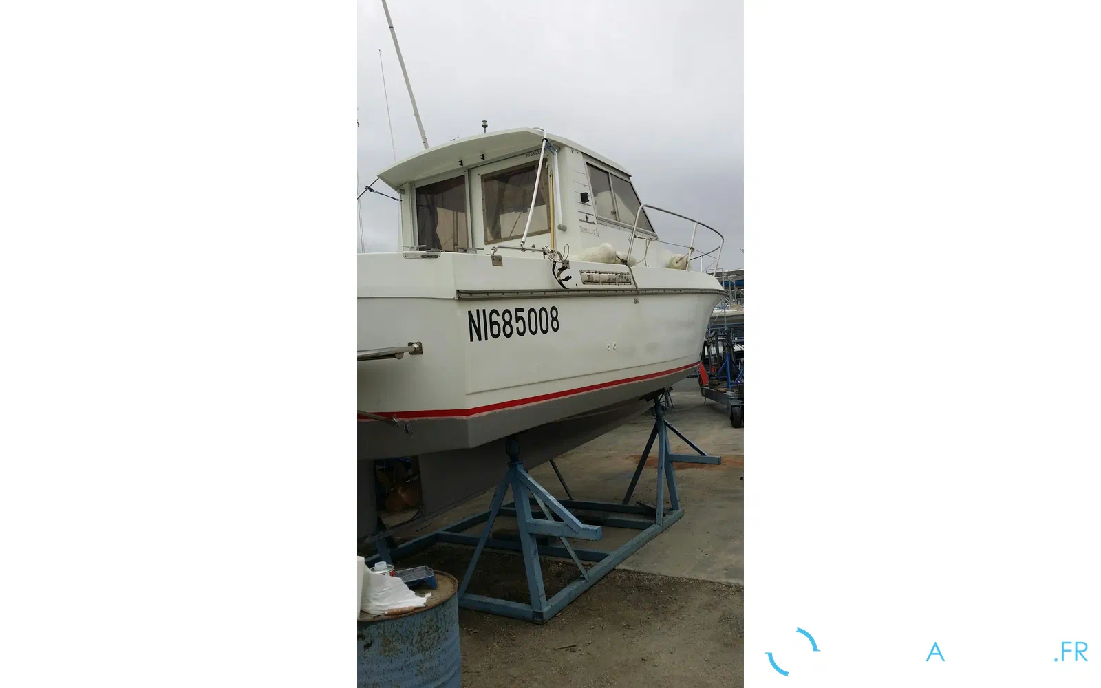 slider 4 Beneteau Antares 800