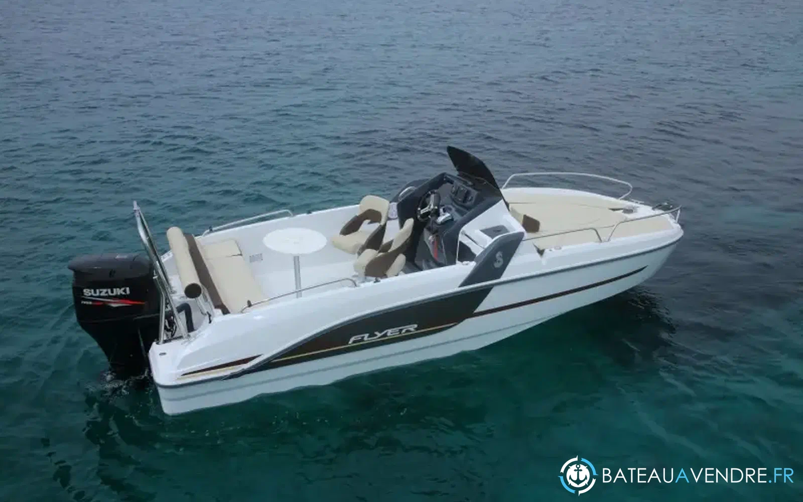 slider 2 Beneteau Flyer 6 SUNdeck