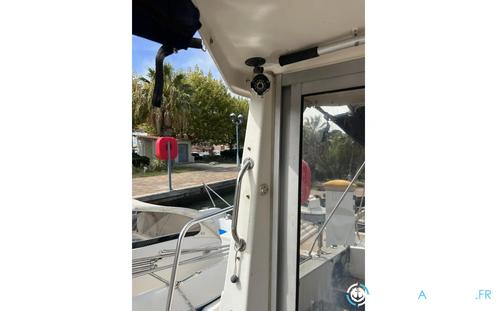 slider 9 Beneteau Antares 805